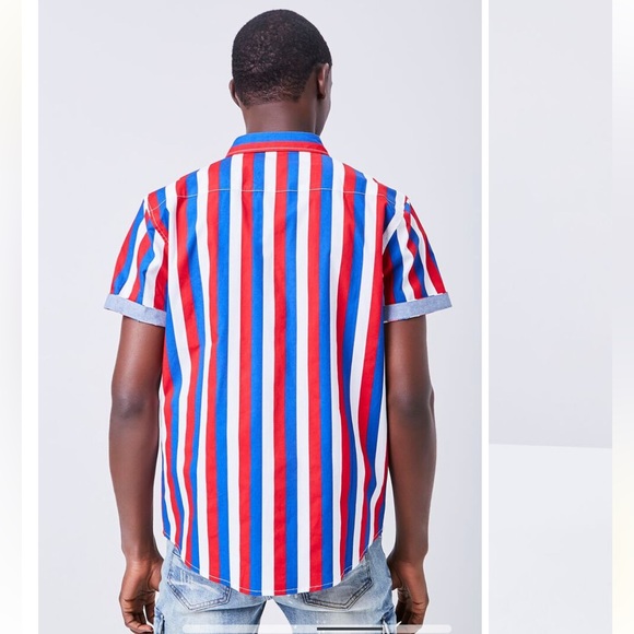 Forever 21 Blue/Red/White Striped Button Up Short Sleeve Collared Shirt - Picture 3 of 12